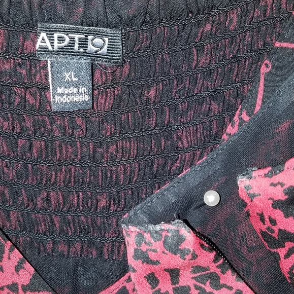 Women's Summer Dress - Picture 4 of 7